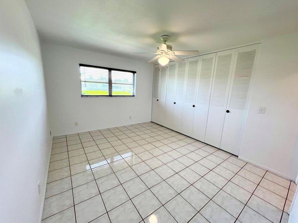 2805 Crosley Drive E B, West Palm Beach FL 33415