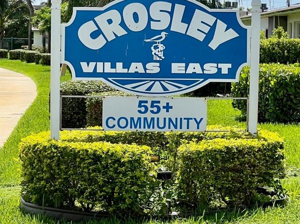 2805 Crosley Drive E B, West Palm Beach FL 33415