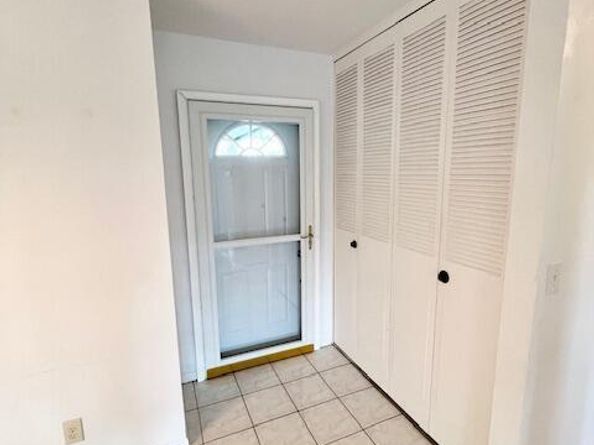 2805 Crosley Drive E B, West Palm Beach FL 33415