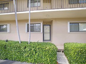 3605 S Ocean Boulevard 124, South Palm Beach FL 33480