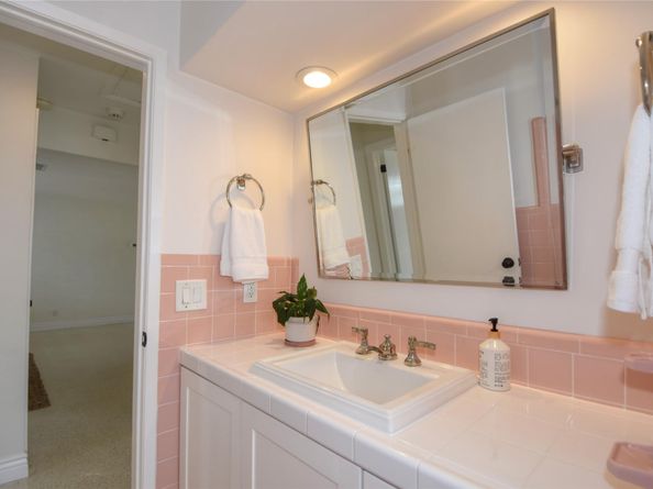 1911 NE 41st St, Fort Lauderdale FL 33308