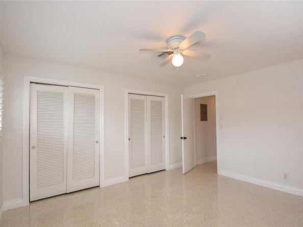 1911 NE 41st St, Fort Lauderdale FL 33308