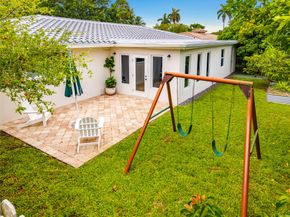 1911 NE 41st St, Fort Lauderdale FL 33308