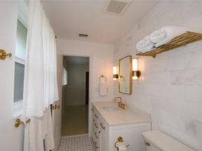 1911 NE 41st St, Fort Lauderdale FL 33308