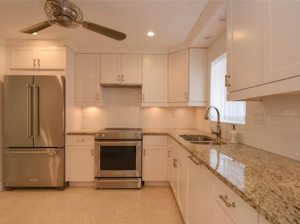 1911 NE 41st St, Fort Lauderdale FL 33308