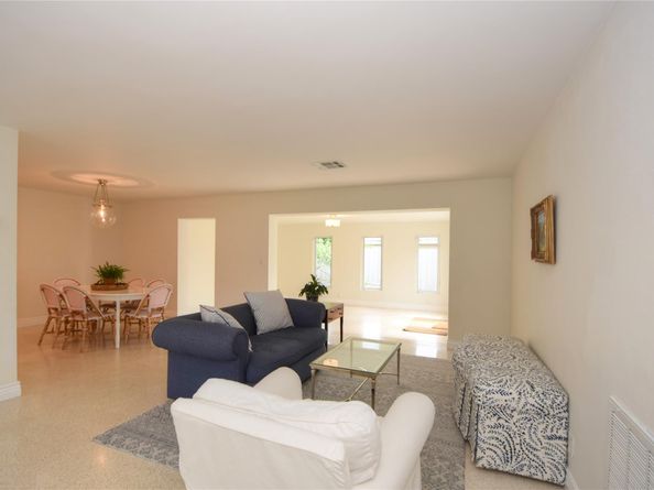 1911 NE 41st St, Fort Lauderdale FL 33308