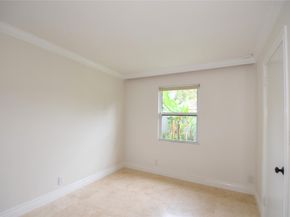 1911 NE 41st St, Fort Lauderdale FL 33308