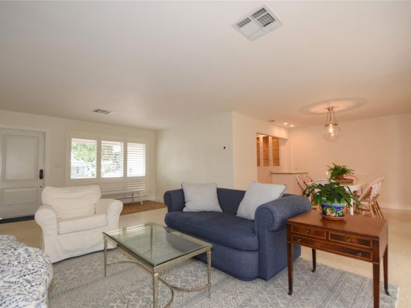 1911 NE 41st St, Fort Lauderdale FL 33308