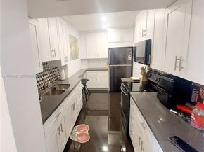 4400 Hillcrest Dr 1005a 1005A, Hollywood FL 33021