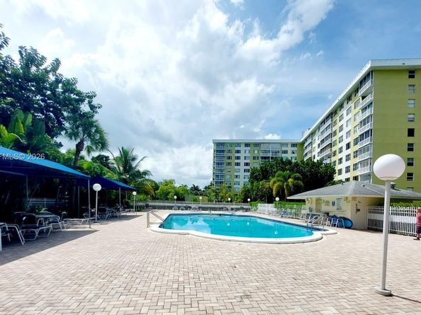 4400 Hillcrest Dr 1005a 1005A, Hollywood FL 33021