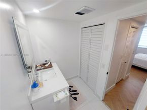 4400 Hillcrest Dr 1005a 1005A, Hollywood FL 33021