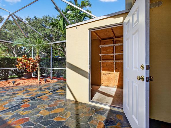 4502 Lakemont Court, Palm Beach Gardens FL 33403