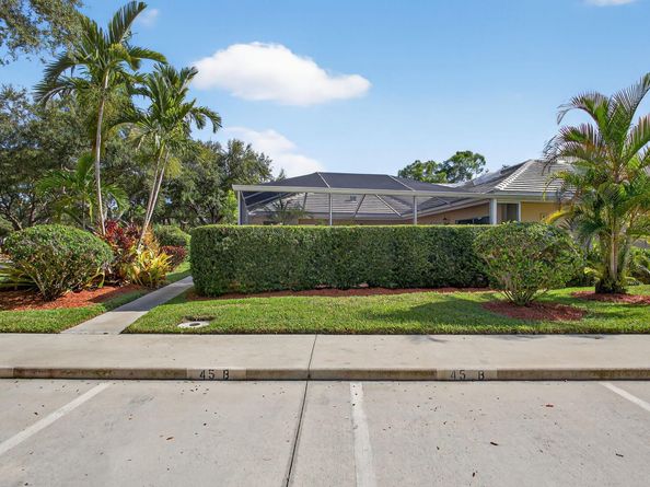 4502 Lakemont Court, Palm Beach Gardens FL 33403
