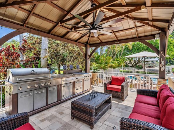 5360 Volunteer Rd, Southwest Ranches FL 33330