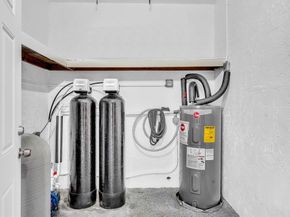 5360 Volunteer Rd, Southwest Ranches FL 33330