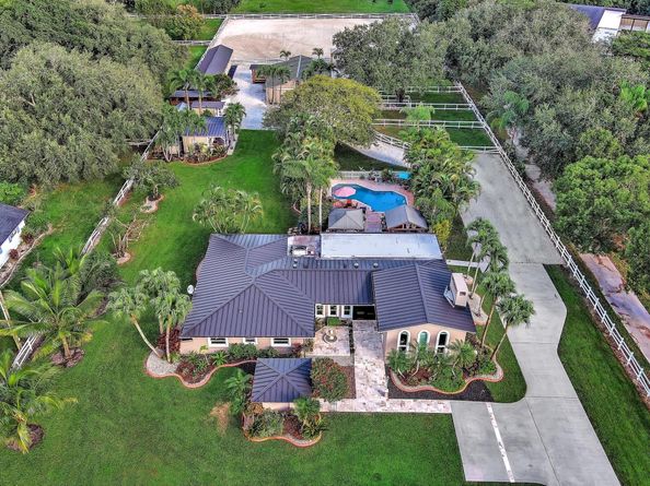 5360 Volunteer Rd, Southwest Ranches FL 33330
