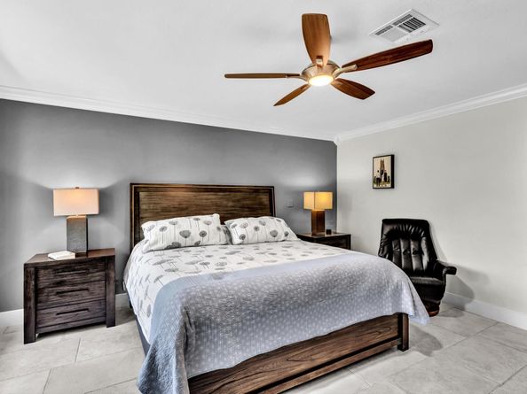 5360 Volunteer Rd, Southwest Ranches FL 33330