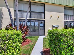 15217 Lakes Of Delray Boulevard 92, Delray Beach FL 33484