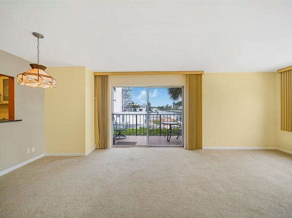 3105 NE 28th St 2B, Fort Lauderdale FL 33308