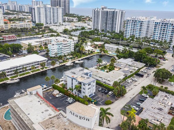 3105 NE 28th St 2B, Fort Lauderdale FL 33308