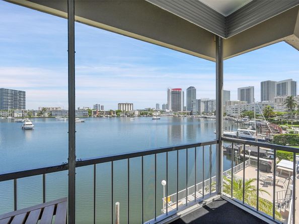 300 Golden Isles Dr 311, Hallandale Beach FL 33009