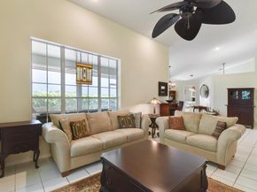 6861 Briarlake Circle, Palm Beach Gardens FL 33418