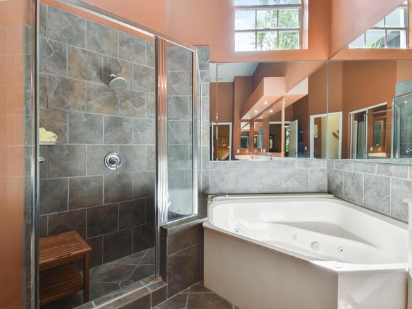 6861 Briarlake Circle, Palm Beach Gardens FL 33418