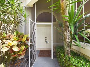 6861 Briarlake Circle, Palm Beach Gardens FL 33418