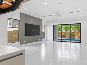 1314 NE 13th Ave B, Fort Lauderdale FL 33304