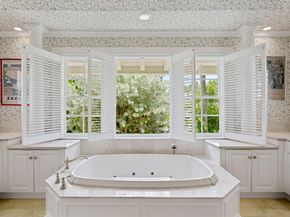 6 Via Vizcaya, Palm Beach FL 33480