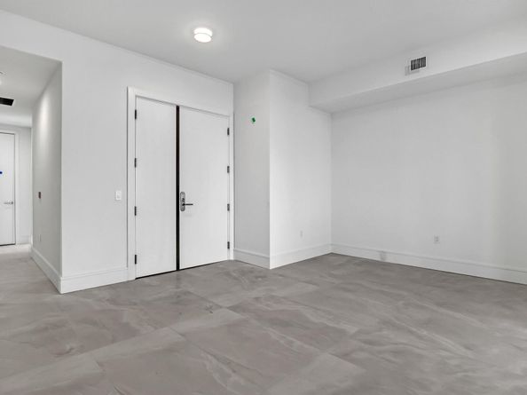220 Lake Shore Drive N2103, Lake Park FL 33403