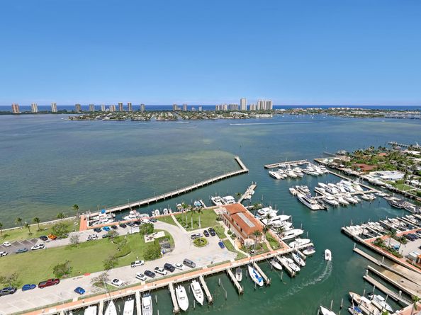 220 Lake Shore Drive N2103, Lake Park FL 33403