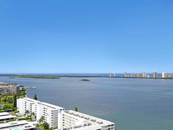 220 Lake Shore Drive N2103, Lake Park FL 33403