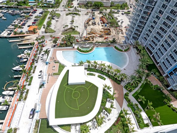 220 Lake Shore Drive N2103, Lake Park FL 33403