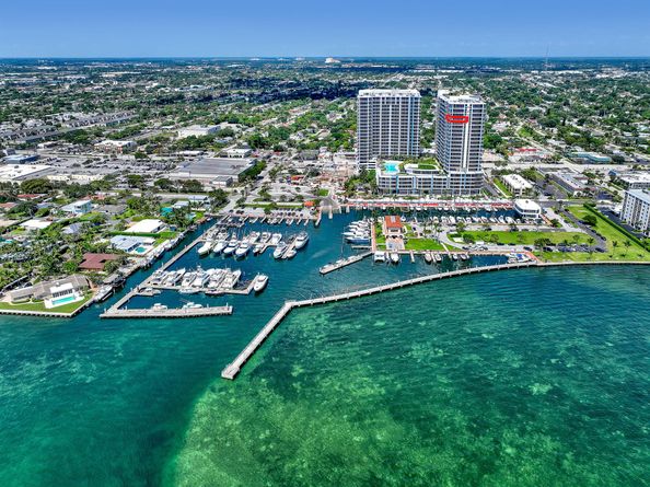 220 Lake Shore Drive N2103, Lake Park FL 33403