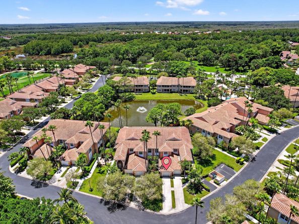 120 Legendary Circle, Palm Beach Gardens FL 33418