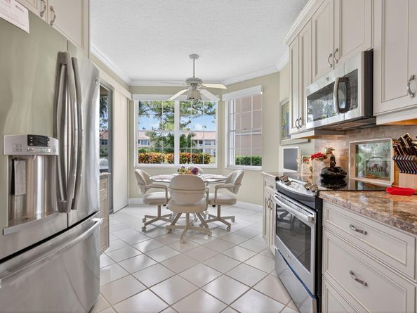120 Legendary Circle, Palm Beach Gardens FL 33418
