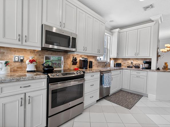 120 Legendary Circle, Palm Beach Gardens FL 33418