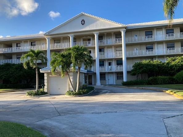 3525 Village Boulevard 203, West Palm Beach FL 33409