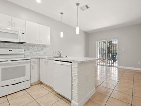 11368 SW 230th Ter, Miami FL 33170