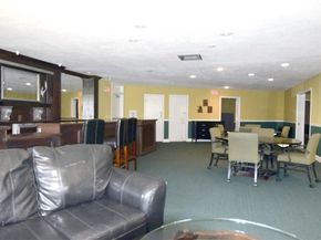 103 Royal Park Dr 1E, Oakland Park FL 33309