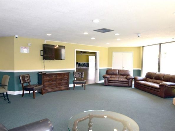 103 Royal Park Dr 1E, Oakland Park FL 33309