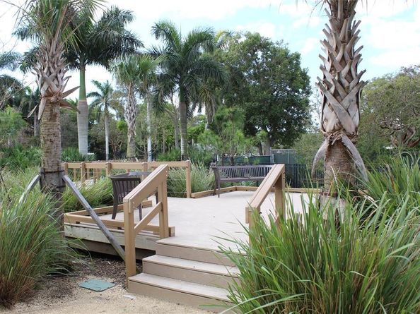 103 Royal Park Dr 1E, Oakland Park FL 33309