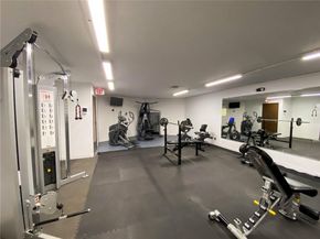103 Royal Park Dr 1E, Oakland Park FL 33309