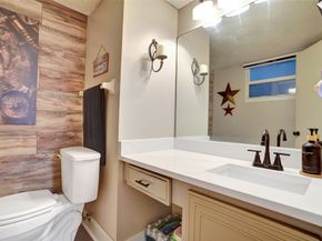103 Royal Park Dr 1E, Oakland Park FL 33309