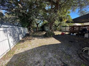 4133 NW 22nd Ct, Miami FL 33142