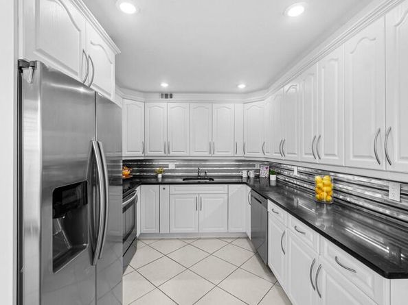 4013 Yarmouth A, Boca Raton FL 33434