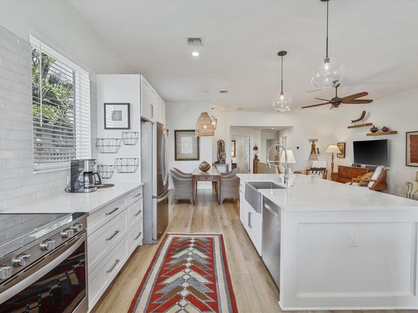 2622 Country Golf Drive, Wellington FL 33414