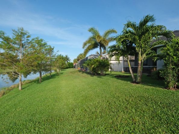 2622 Country Golf Drive, Wellington FL 33414