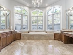 3111 Lake Ridge Ln, Weston FL 33332